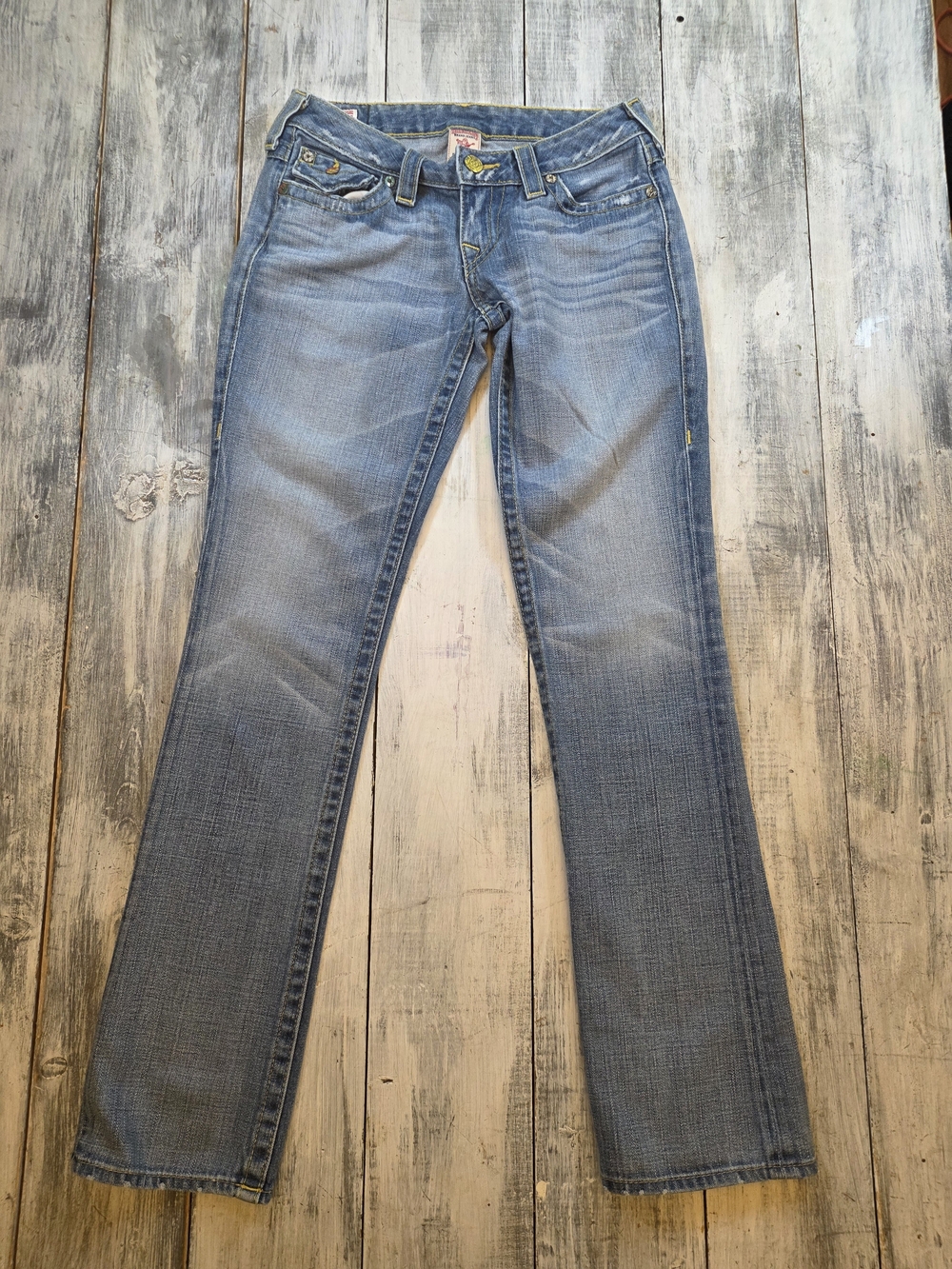 True Religion Billy Skull & Roses Patch Y2K Women's Lt Blue Boot Cut Jeans sz 27